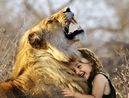 Jakie są zabawy na podwórku?